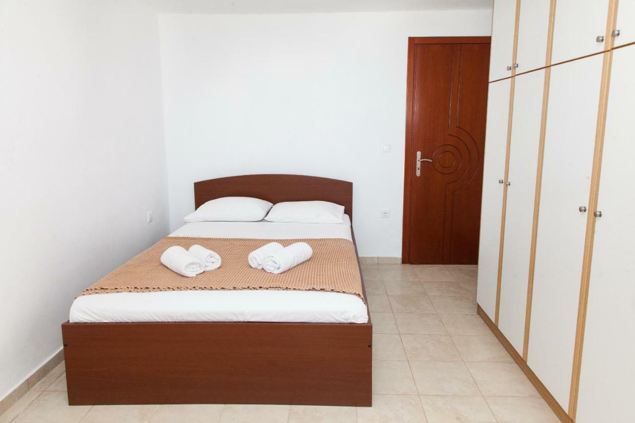 Karthean Villas Ioulis Buitenkant foto